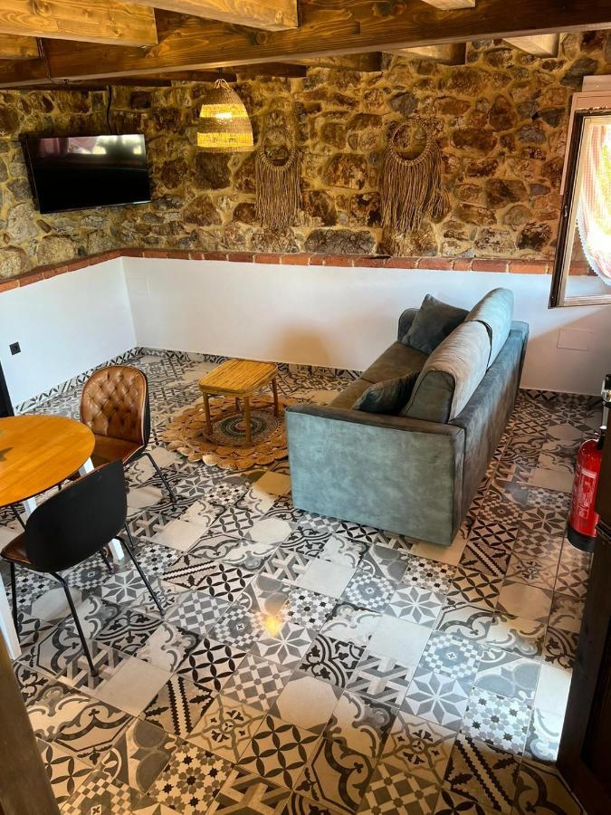 La Cabana De La Nina Beceña Екстериор снимка